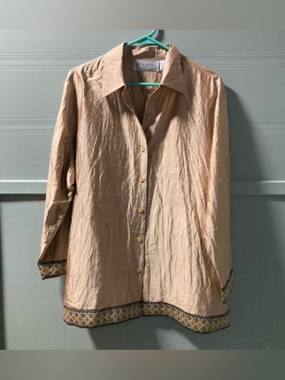Silk Lore Neutral Beige Button-Down Silk Shirt with Embroidered Hem Women’s 1X